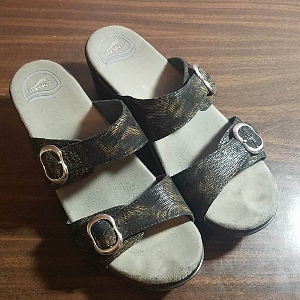 Sophie Dansko sandals EUC